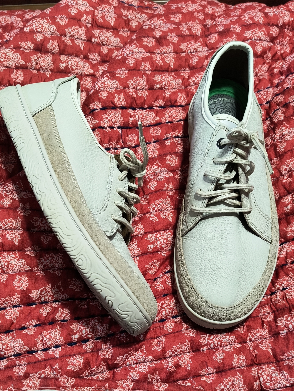 Clark's Hodson Lace Men's Casual Leather Sneakers in Off-White (Beige Accents)